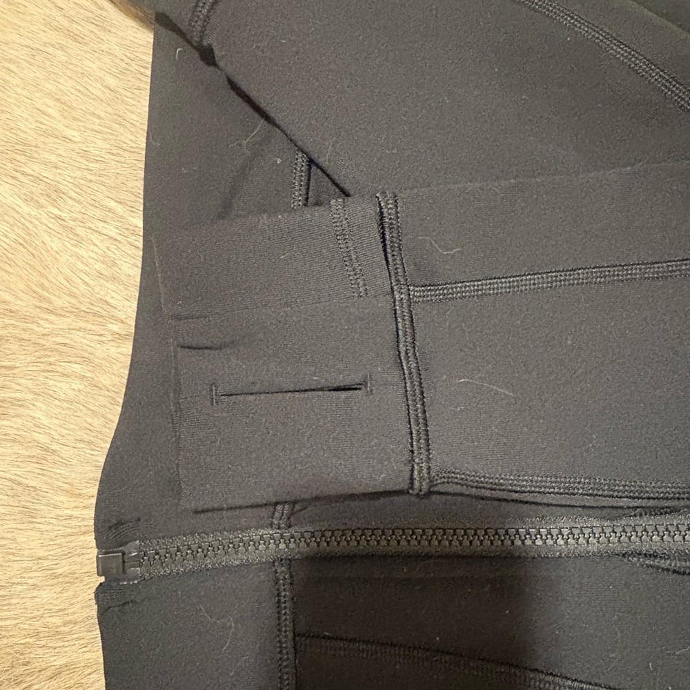 Ivivva Black Utility Jacket - Picture 4 of 6